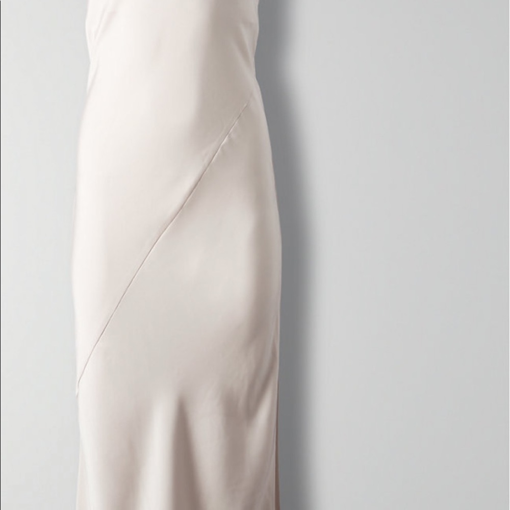 Aritzia maxi. Gone by this weekend - Picture 3 of 4